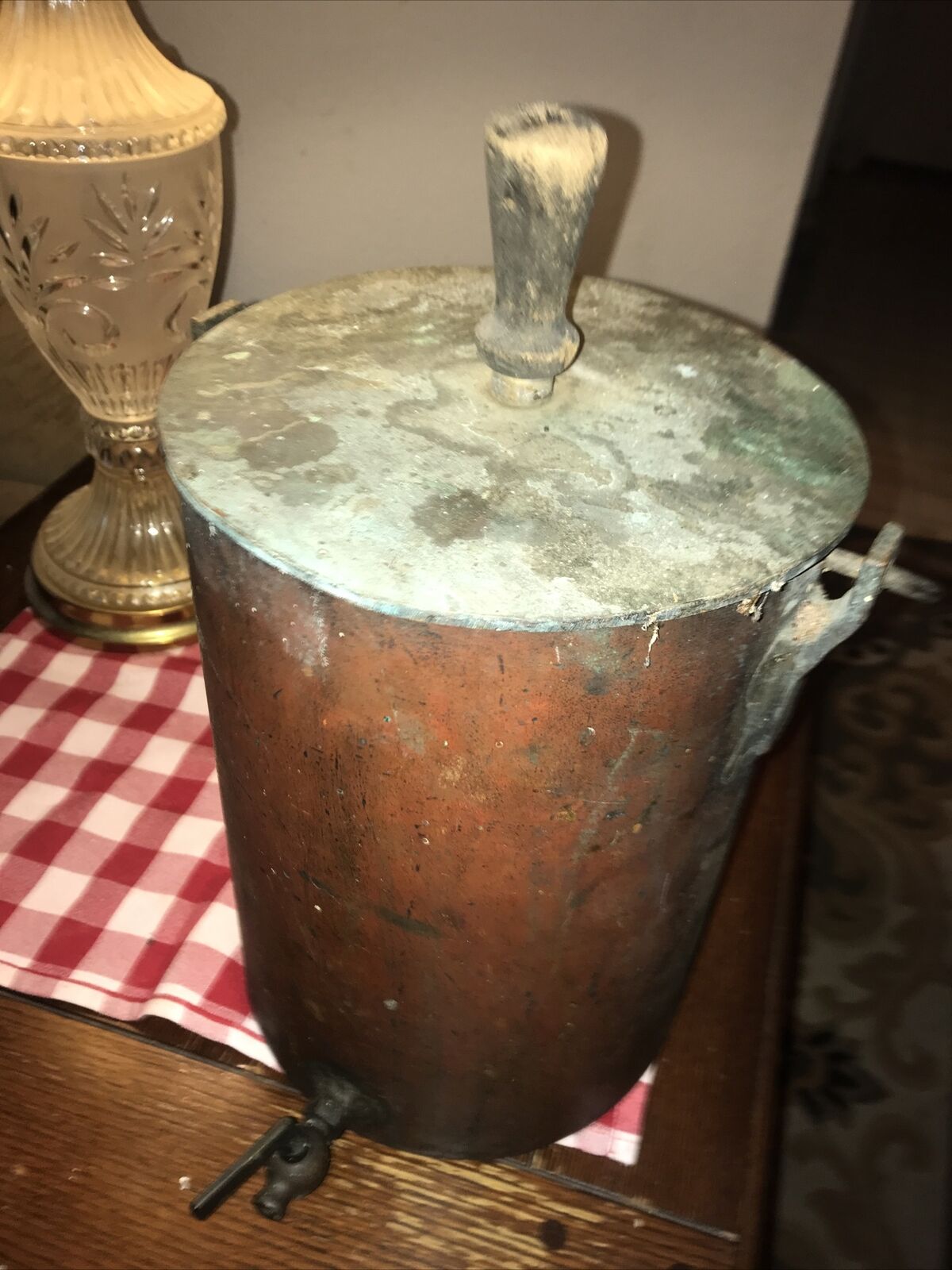 19th Century Solid Copper Vintage Drink Dispenser 