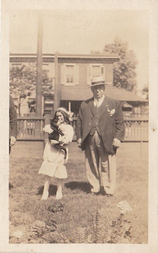 RPPC Postcard Little Girl Holding Cat Kitten c.1900s 