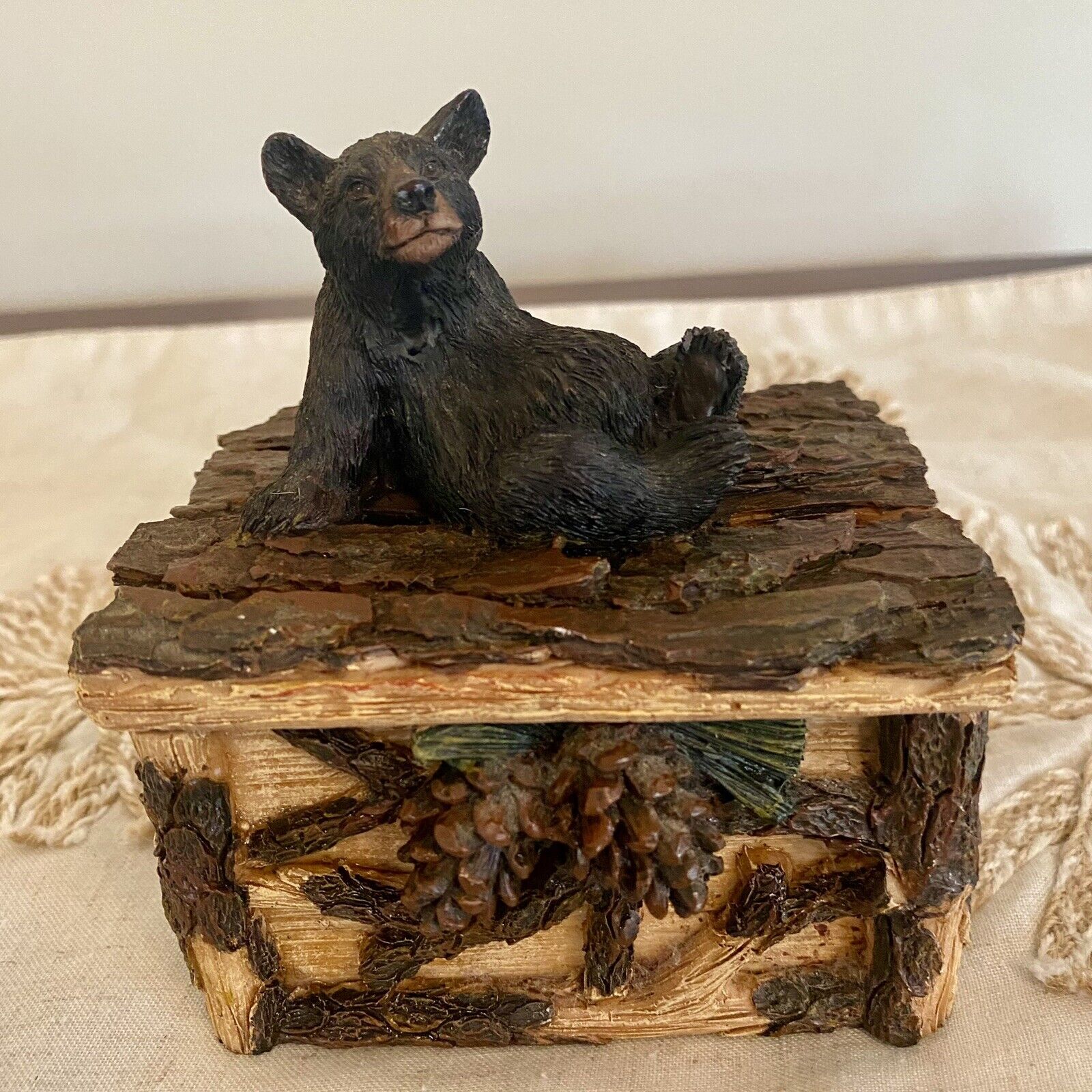 Rustic Black Bear Trinket Box Pine Cone & Log Resin Faux Wood W/Lid Cabin Lodge