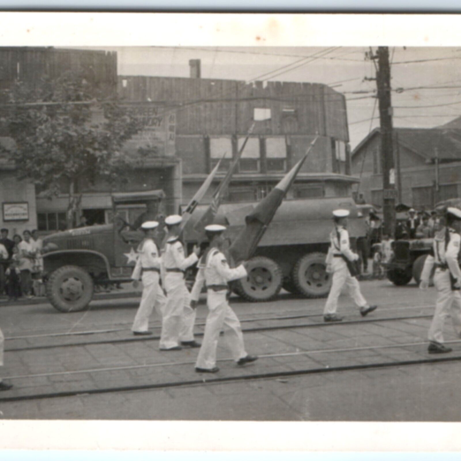 c1950s Korea / Japan Troops March Mini Real Photo Military Parade Downtown H30