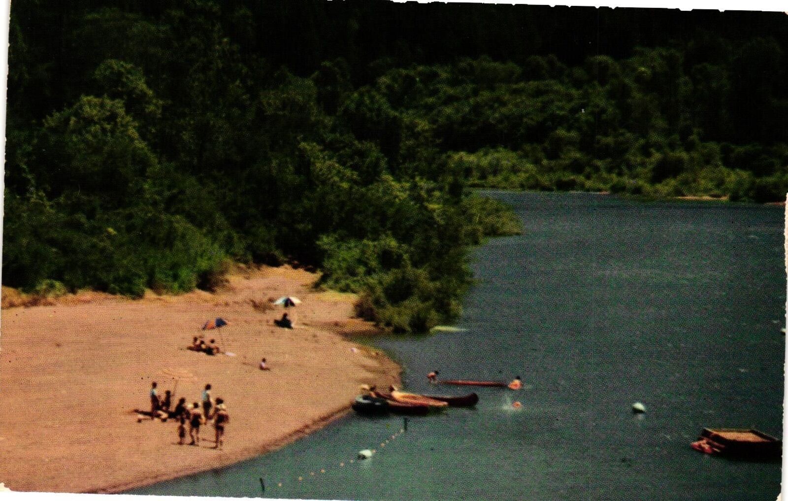 Vintage Postcard- . LAKE SCENE. UnPost 1960