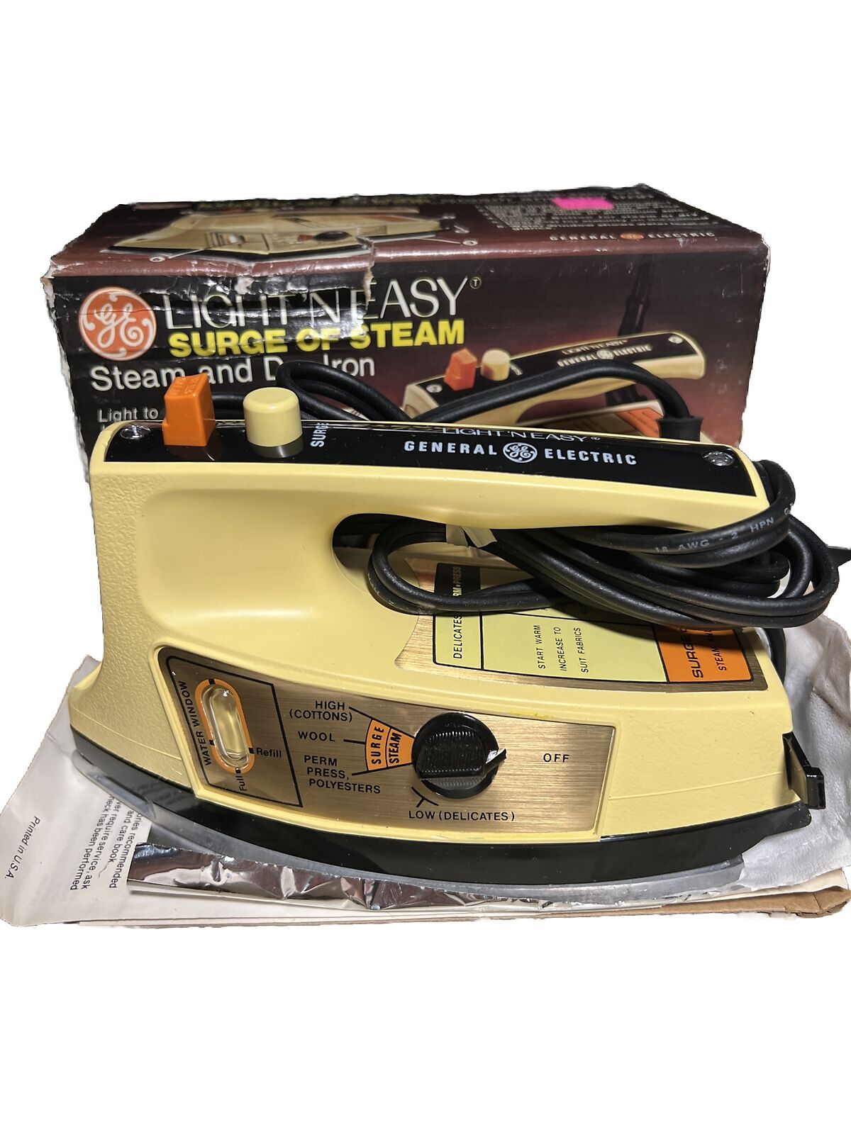 Vintage NOS GE Light’n Easy Steam & dry Iron F200HR 9500-311 Sewing USA 1970’s