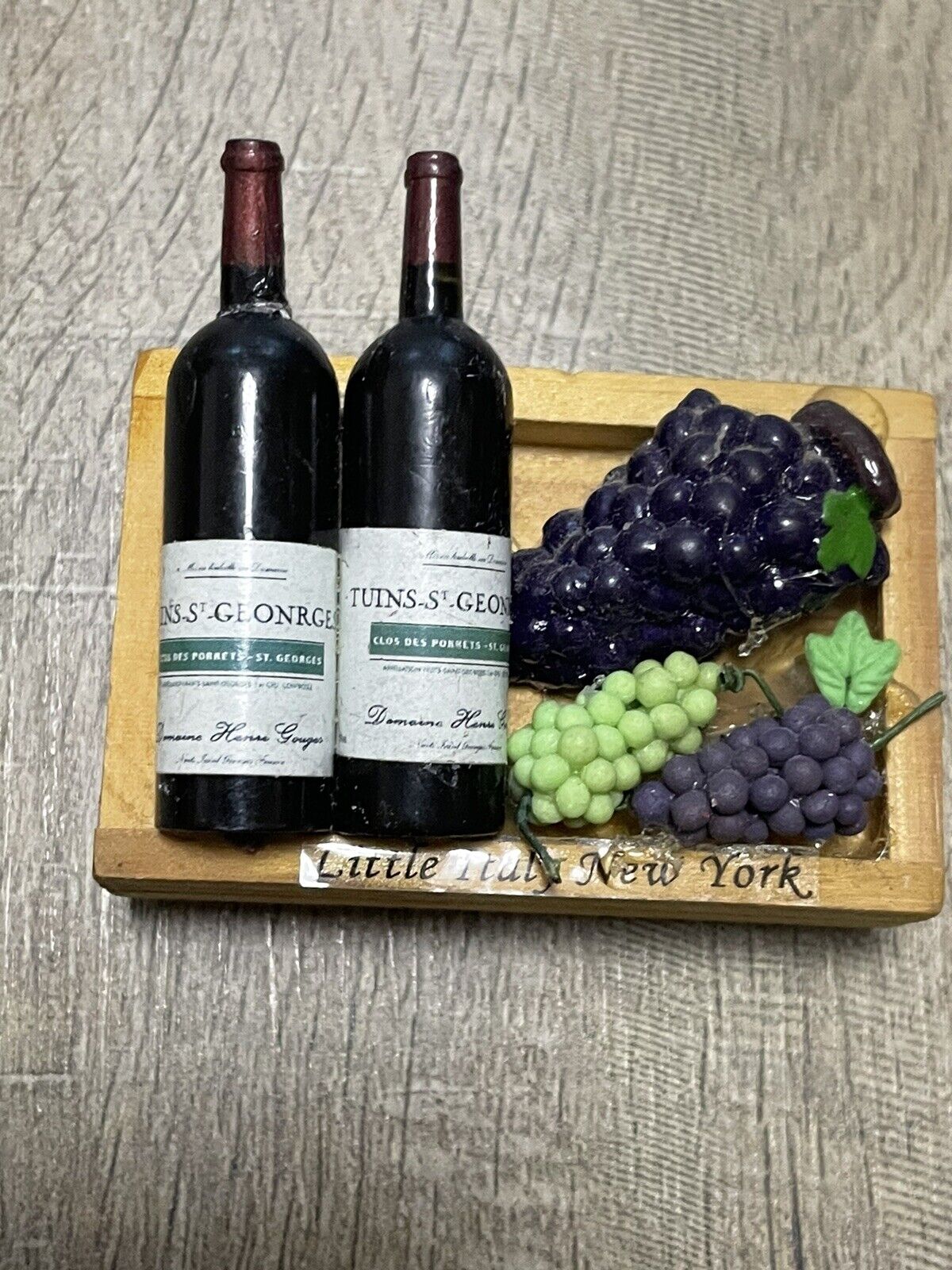 Vintage Little Italy New York Fridge Magnet Grapes Wine Bottles 3D Read
