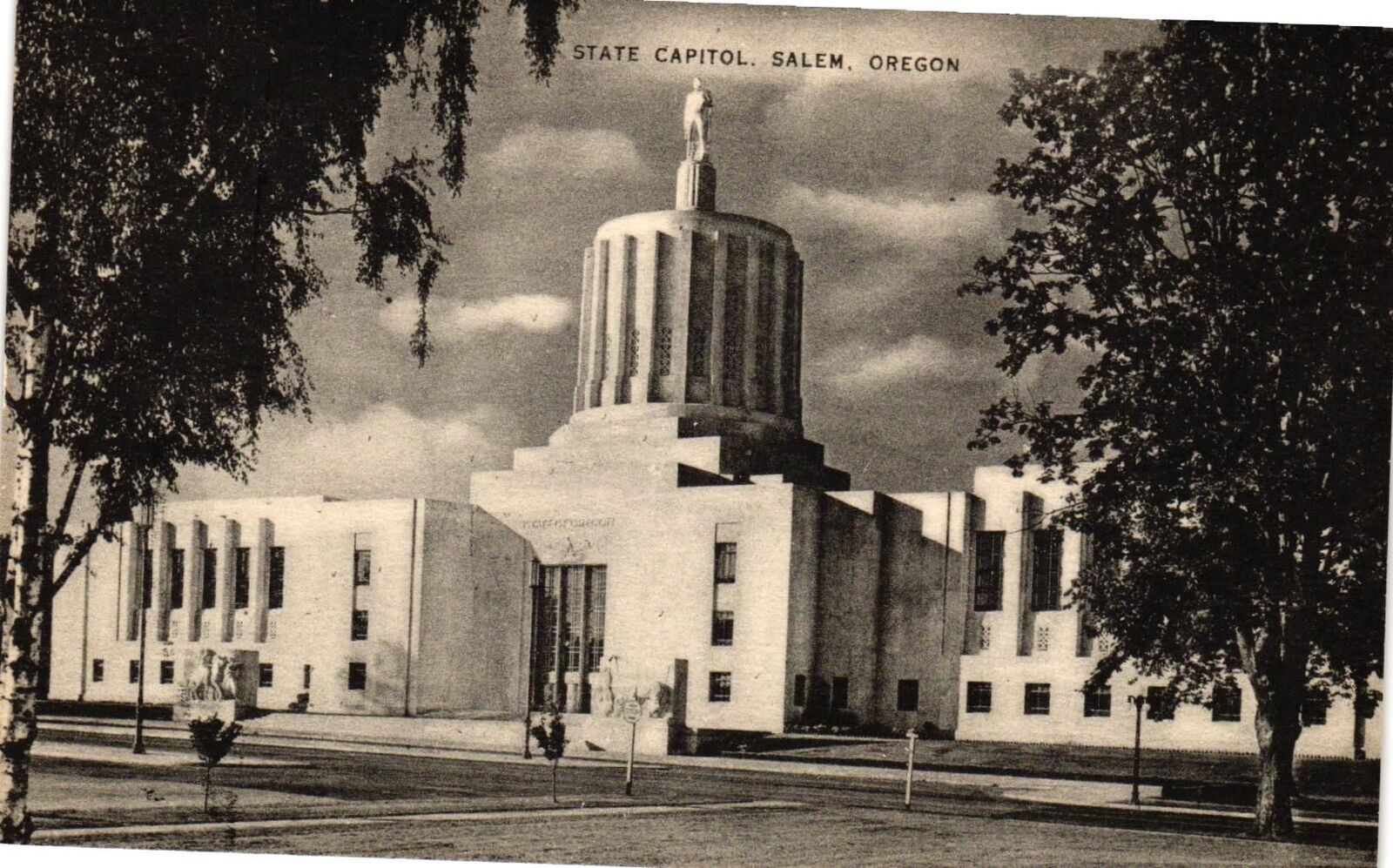 Vintage Postcard- State Capitol, Salem, OR