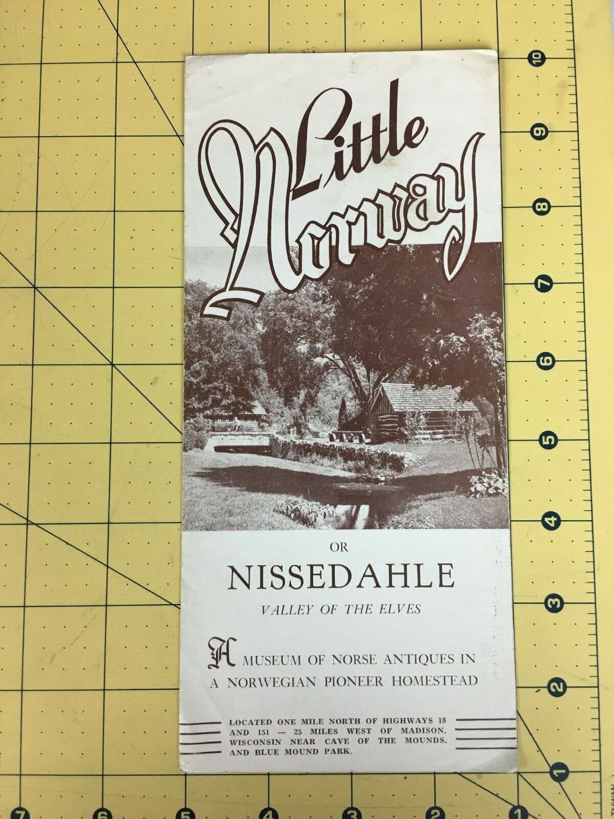 Vintage Brochure Little Norway of Nissedahle Valley of the Elves Wisconsin 