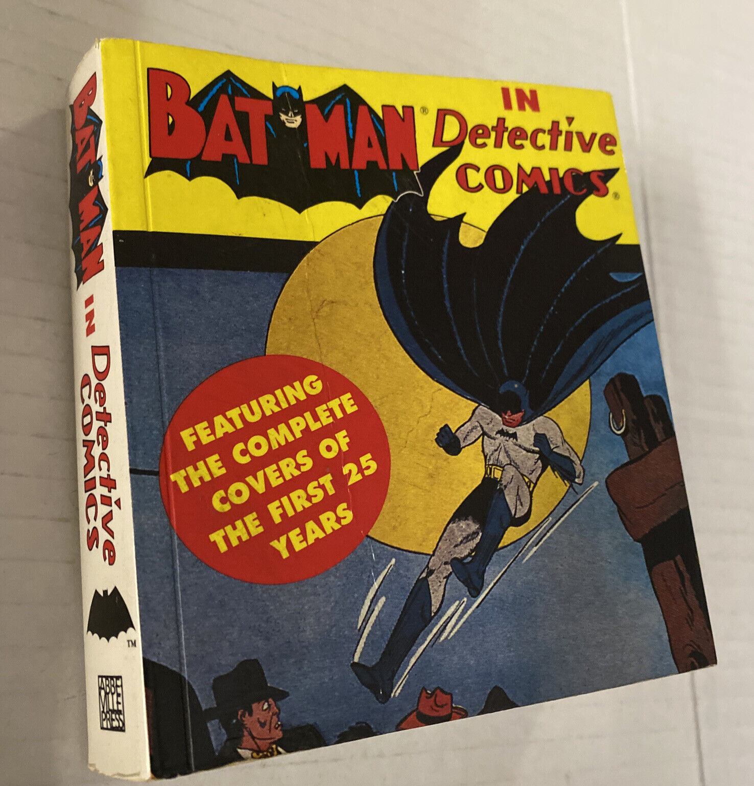 Vintage 1990s Batman Detective Comics Rare DC Comics Covers Guide Mini PB Book