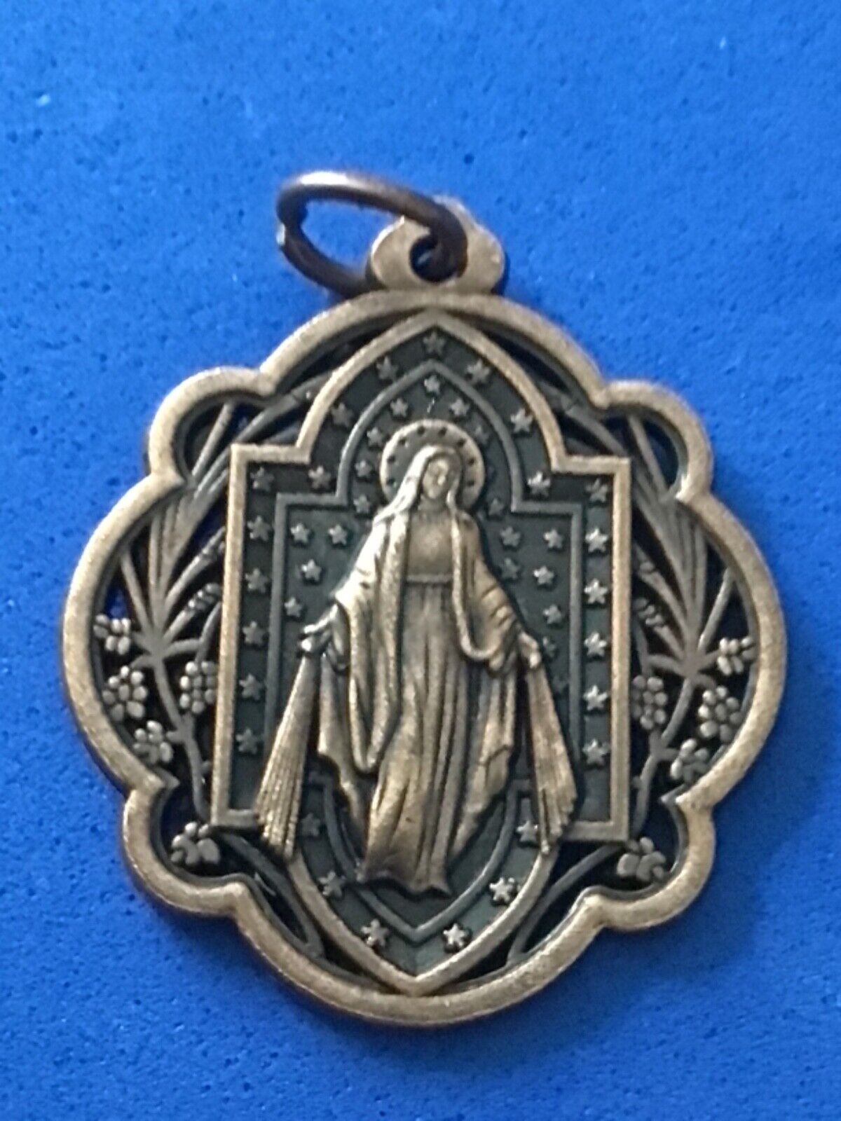 Our Lady of Grace MIRACULOUS MEDAL Brass Tone Twin Hearts 1-3/8”