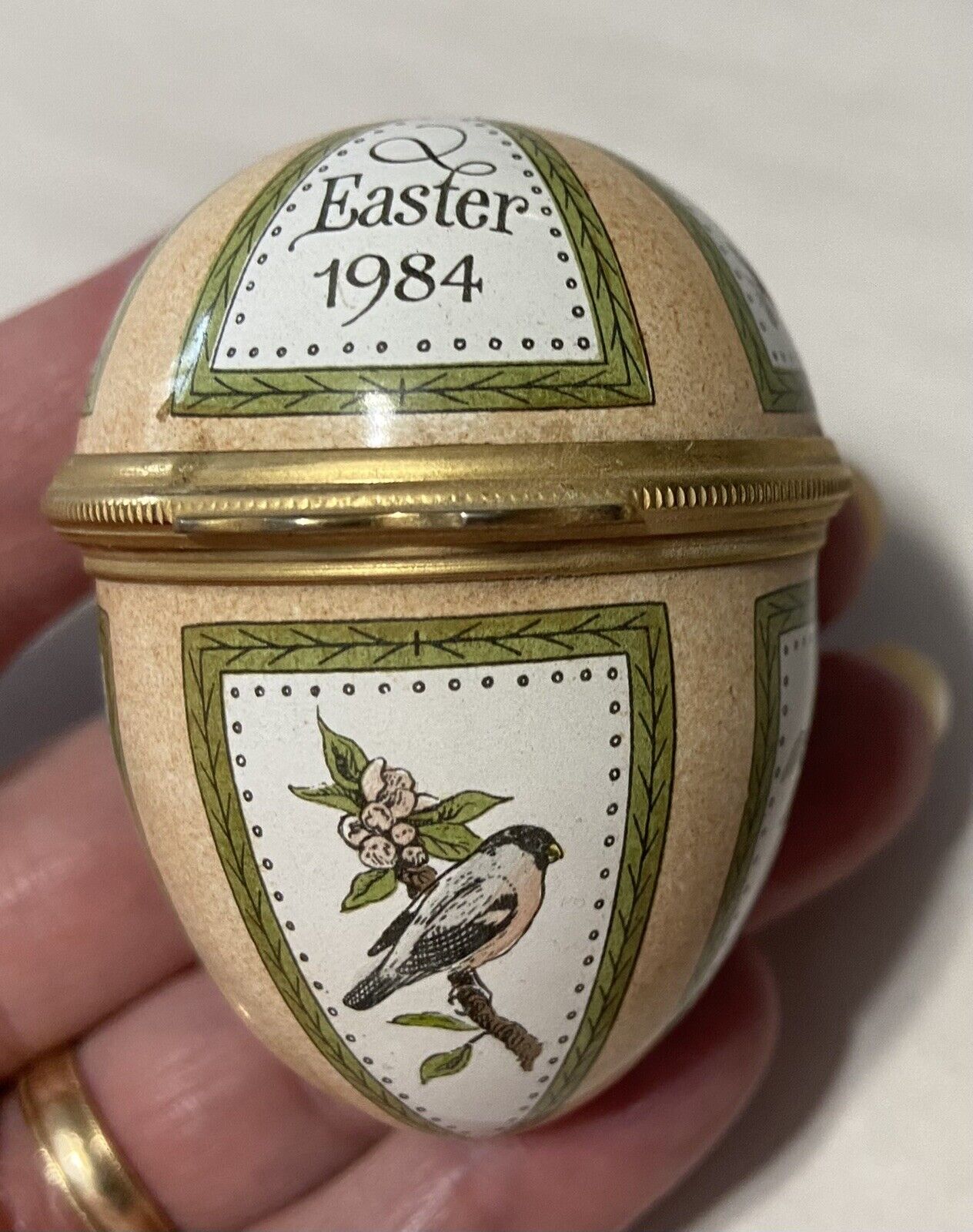 Vintage Halcyon Days Enamels 1984 Easter Egg Trinket Box Birds theme 
