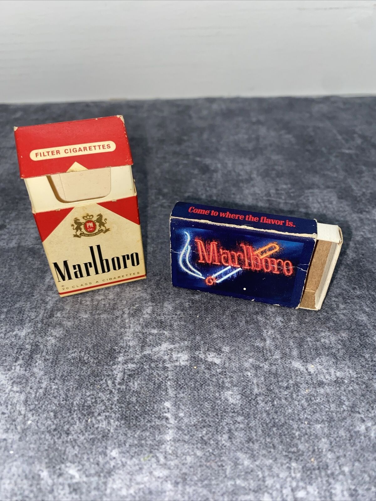 Vintage 1996 Marlboro matchbox set of 2