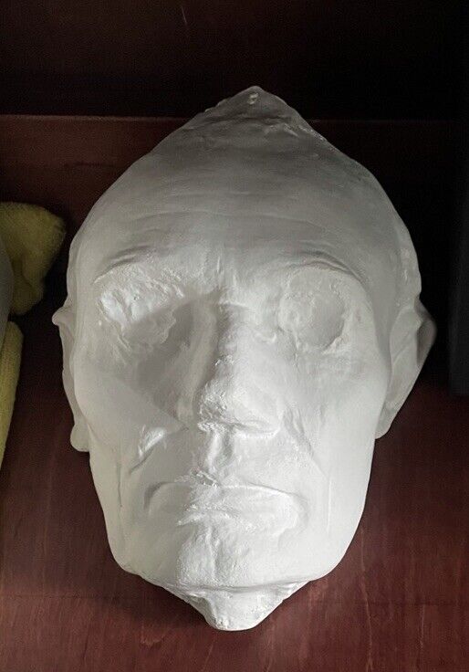 Abraham Lincoln Life Mask Made from Mold of Original Bronze From 1860.