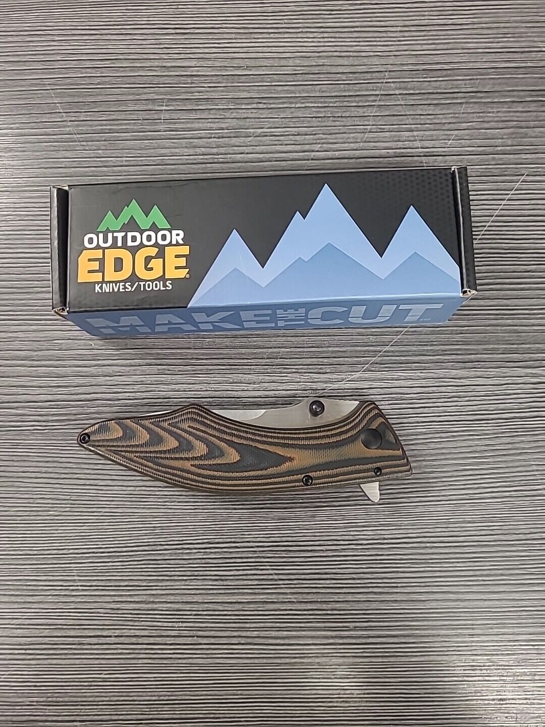 Outdoor Edge Large Conquer Folding Knife 3.5\
