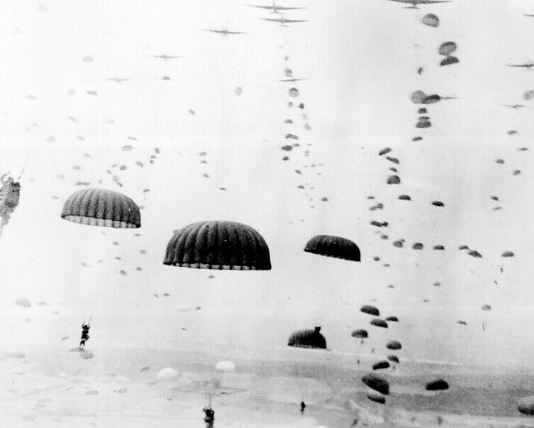 1st Allied Airborne Army Paratroops over Holland 8X10 World War II WW2 Photo 515