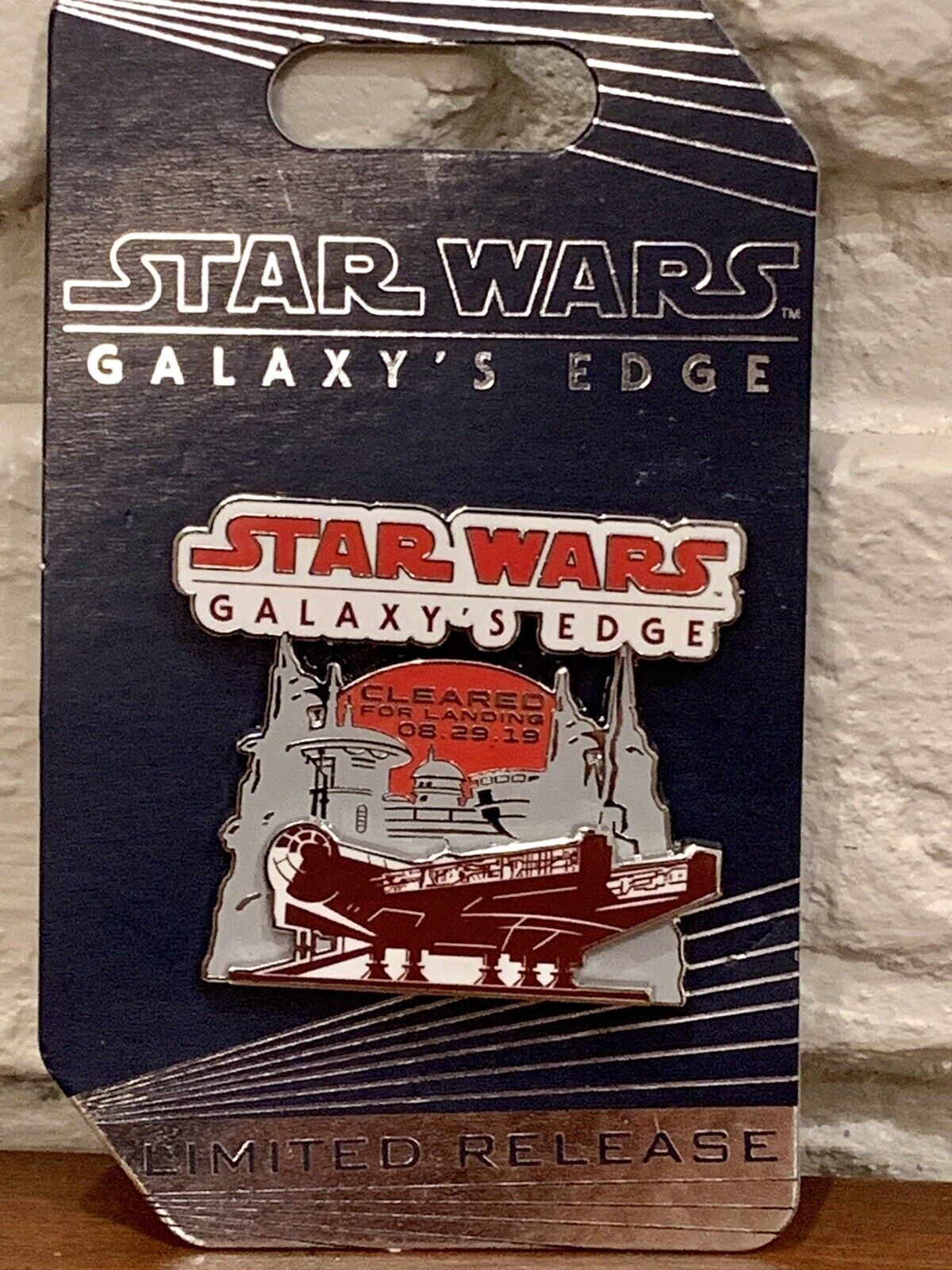 Disney Star Wars Galaxys Edge Trading Pin Opening Day 2019 NWT