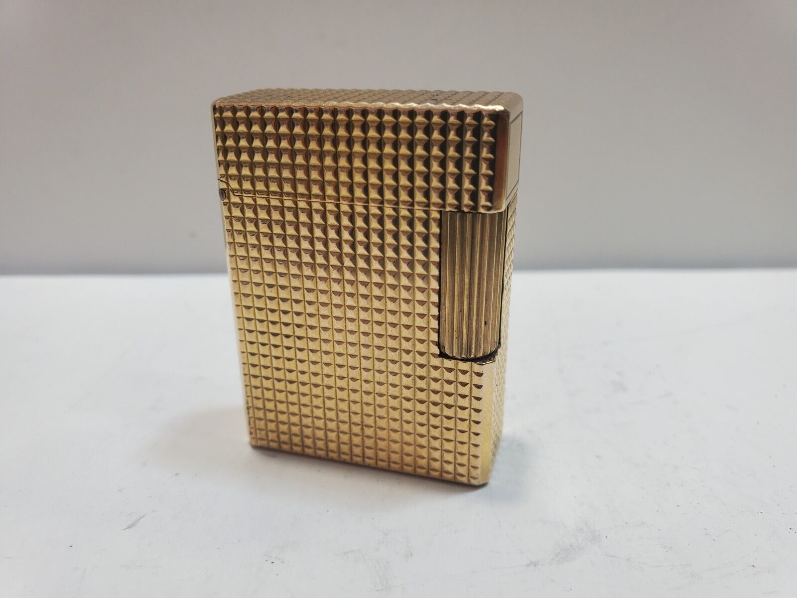 ST Dupont  Lighter Line 1 Small- Paris, France- Gold-Plated  6721/37