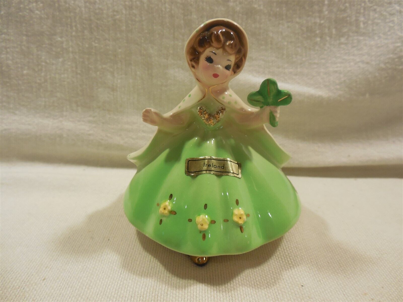 Vtg Josef Originals Japan Ceramic International Ireland Girl Figurine - Sm Chip