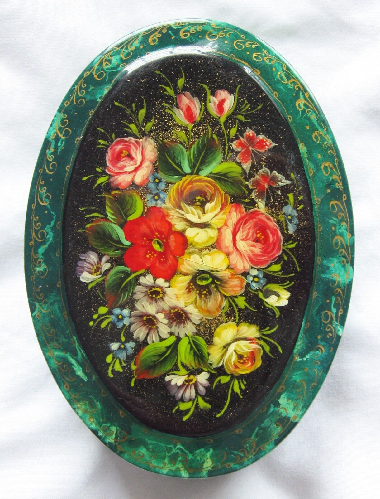 Vintage Russian Signed Hand Painted Lacquer Box - From Ashville VA estate  (A14)