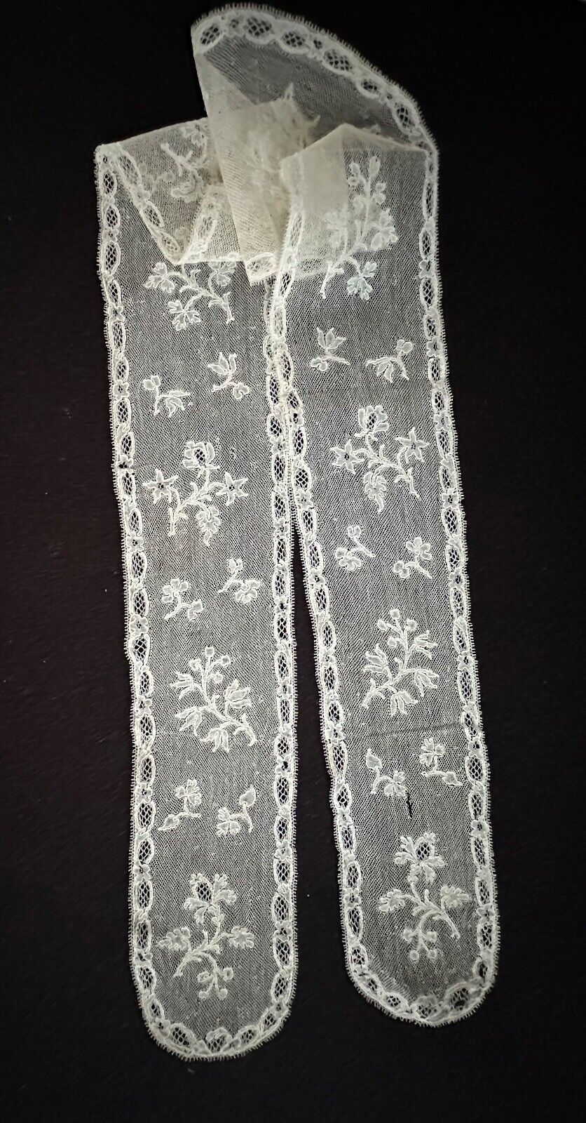 Pair of C. 1770-80 Mechlin bobbin lace joined lappets with flower sprays COLLECT