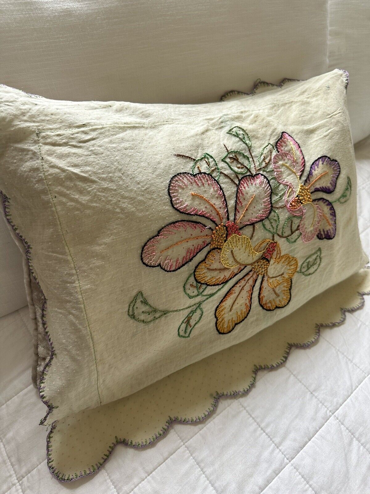 Vintage Antique Embroidery Handkerchief Pillow Cover Floral Hankie Scalloped