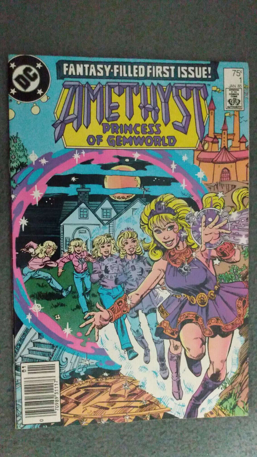 Amethyst Princess of Gemworld #1 (1985) VG-FN DC Comics $4 Flat Rate Comb Ship