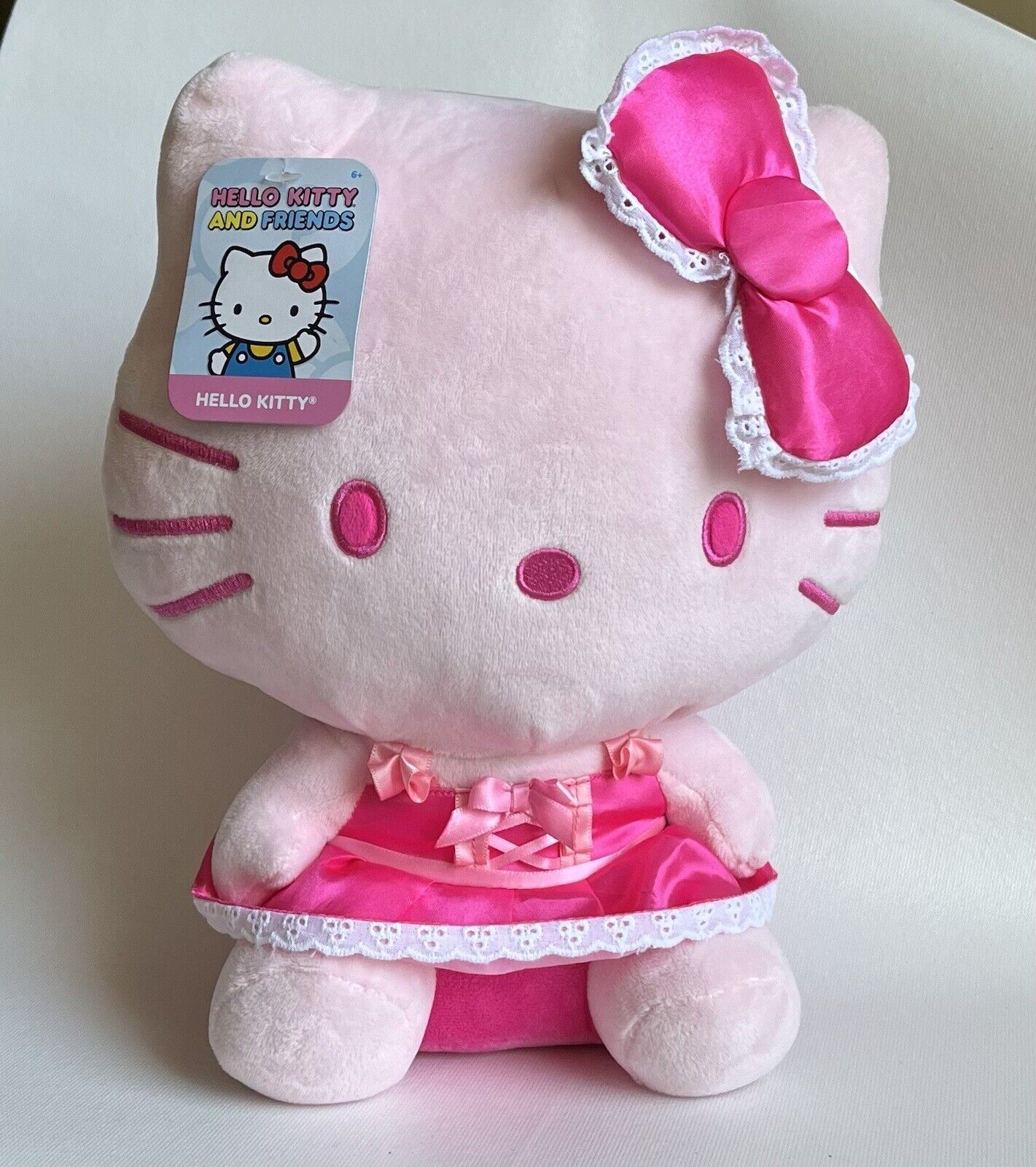 Sanrio Hello Kitty & Friends All Pink 12\