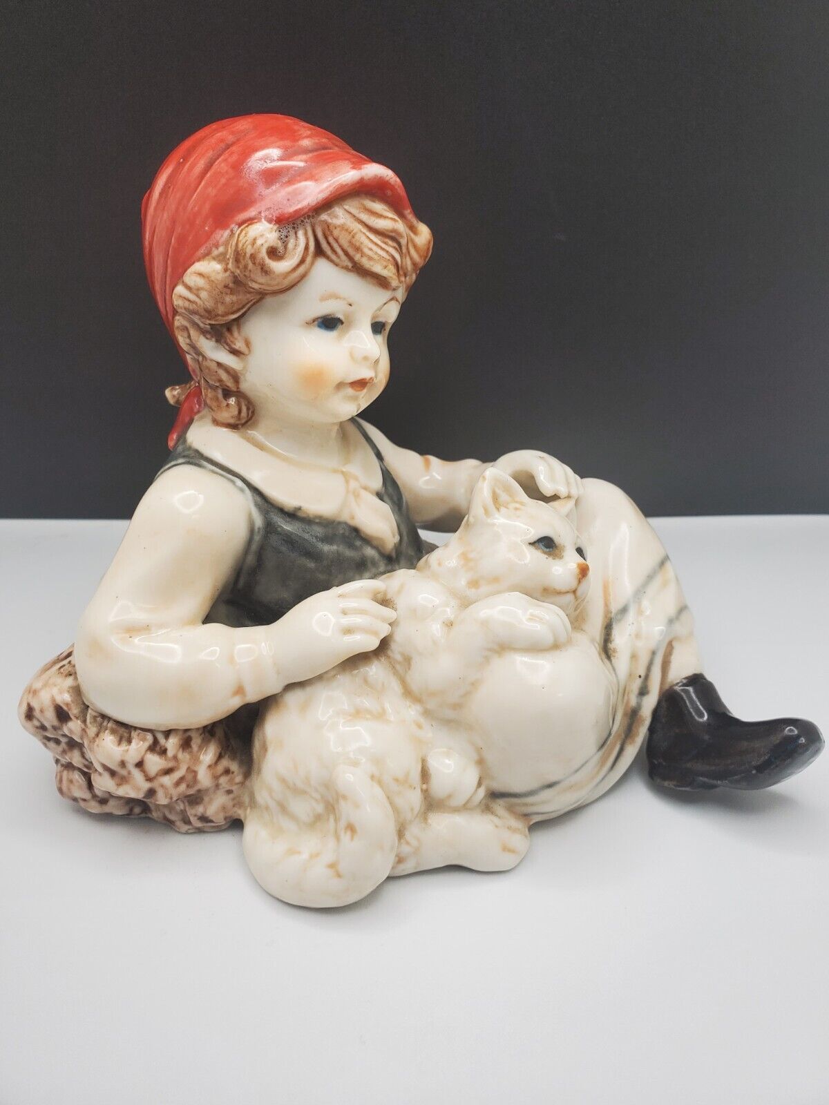 Vintage Porcelain Lil Girl With Cat Reading a Book