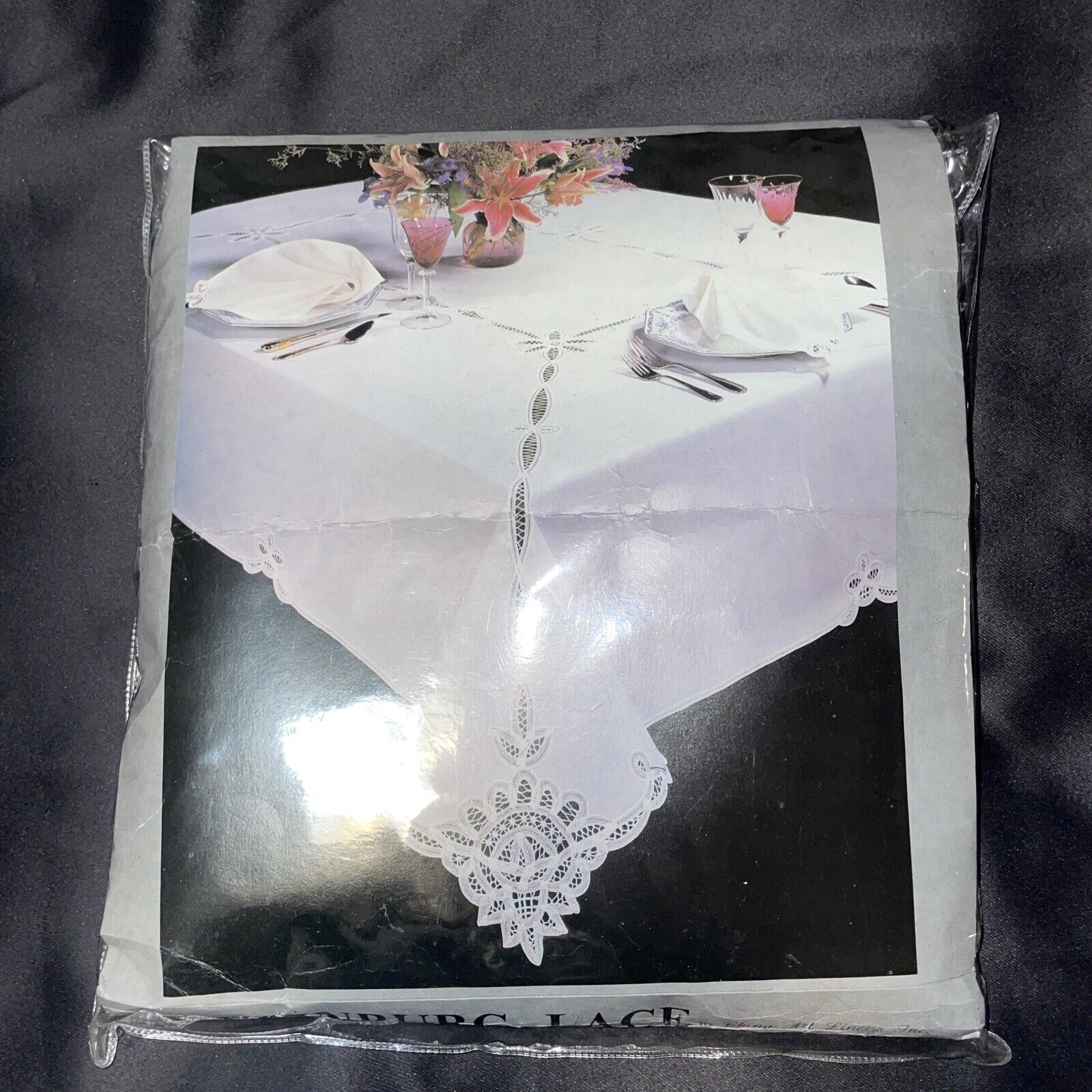VTG Rectangle White Cotton Tablecloth Battenburg Lace 65x104” w 8 Napkins NEW