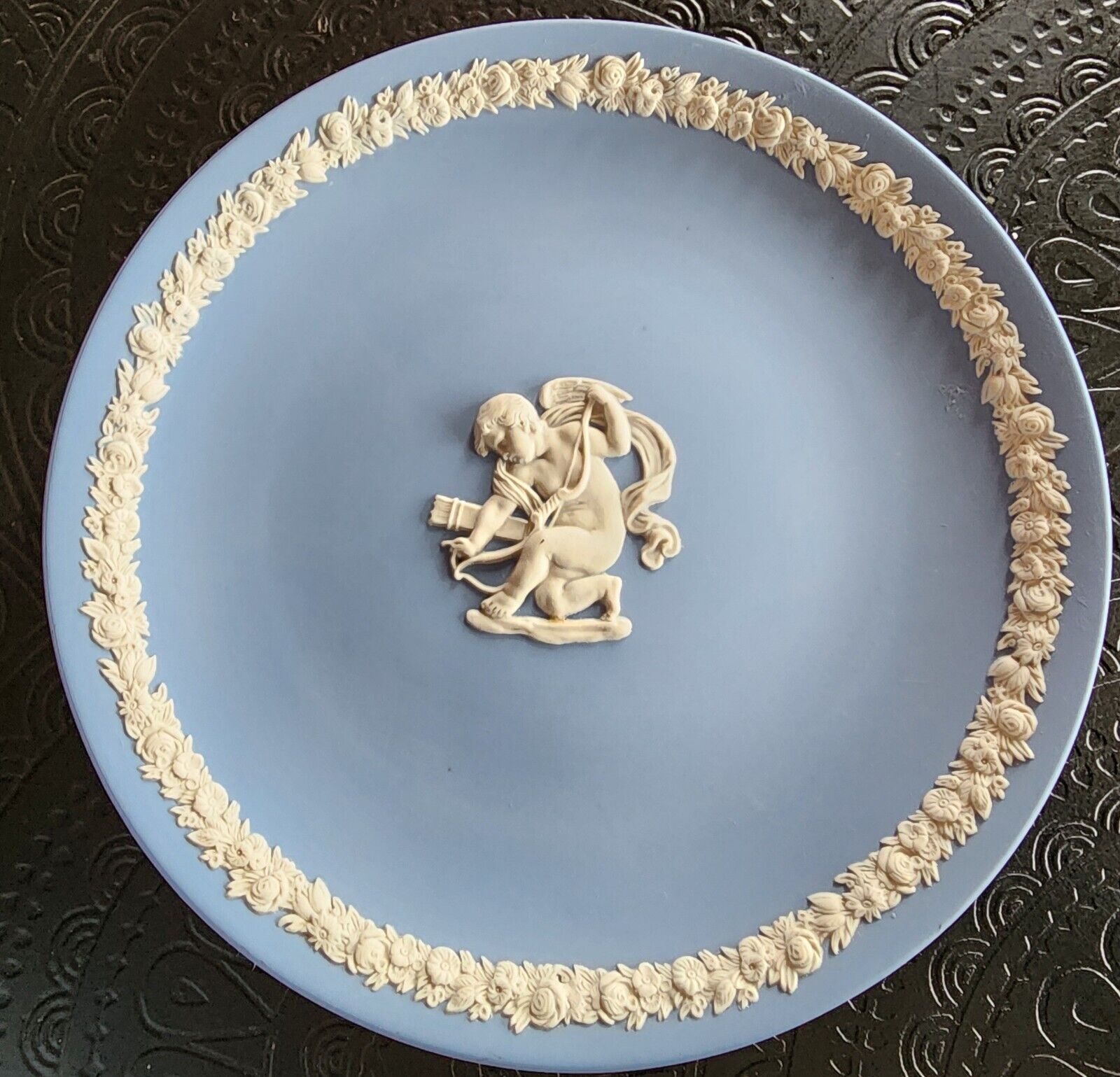 VTG Wedgwood Blue Jasperware Round Trinket Coupe Dish Classic Greek Cupid Eros