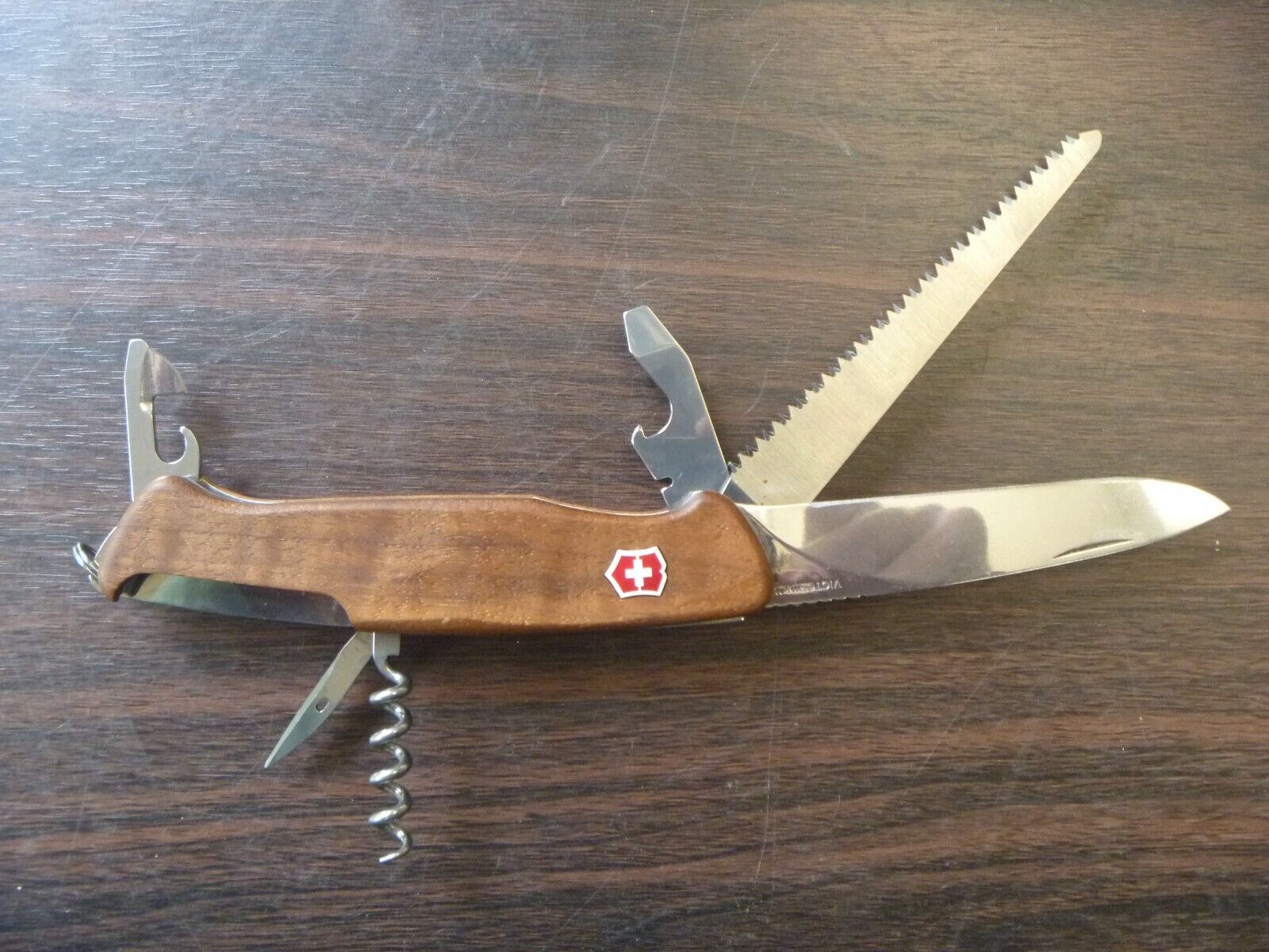 Victorinox Ranger Wood 55 Pocket Knife - Walnut