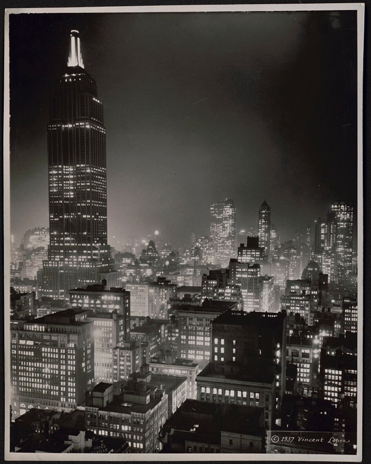 Old 8X10 Photo, 1930's Empire State Building at night New York City 0158v