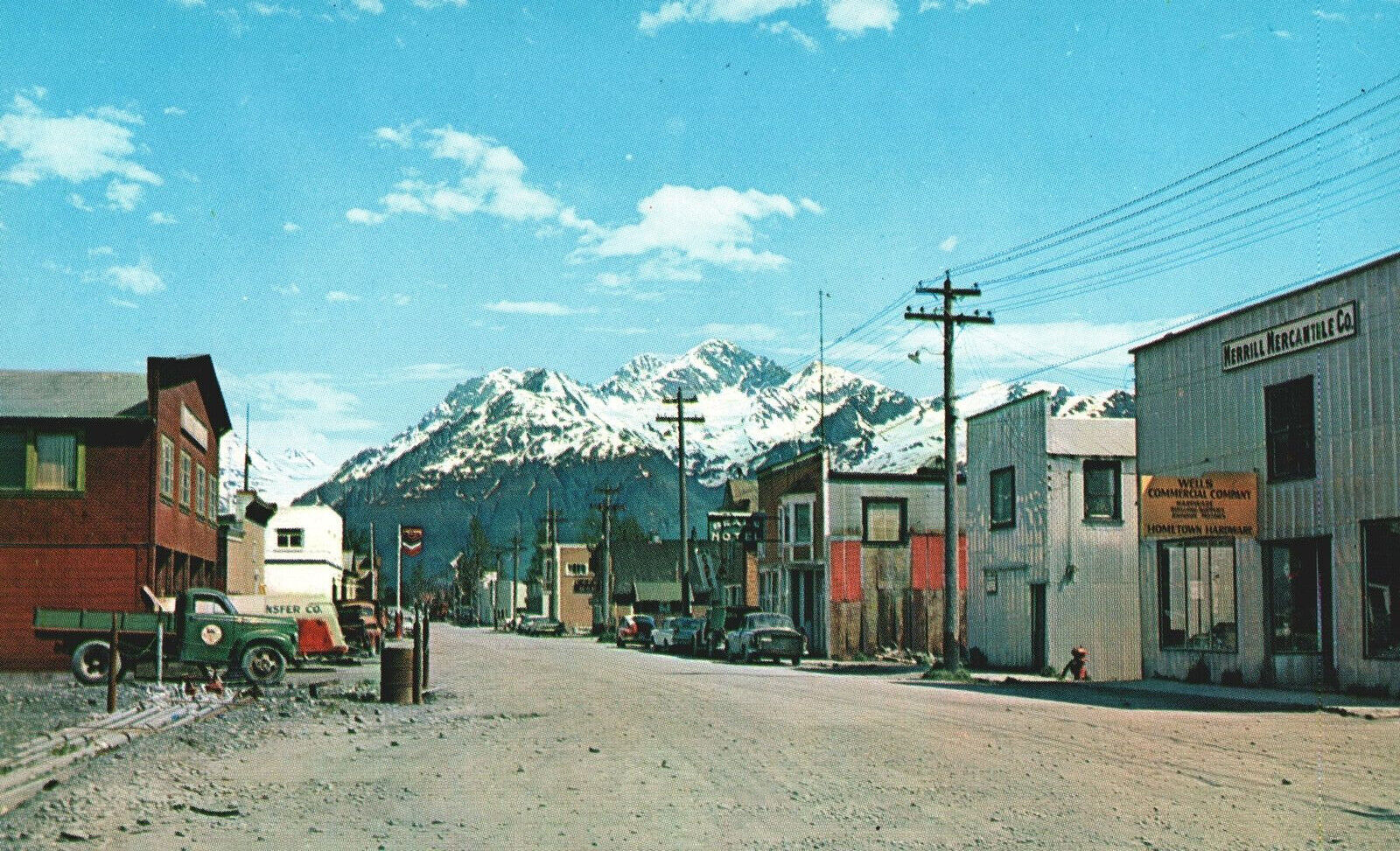 VINTAGE POSTCARD 1950/60s SCENE MAIN STREET VALDEZ ALASKA VERY FRESH CHROME CARD