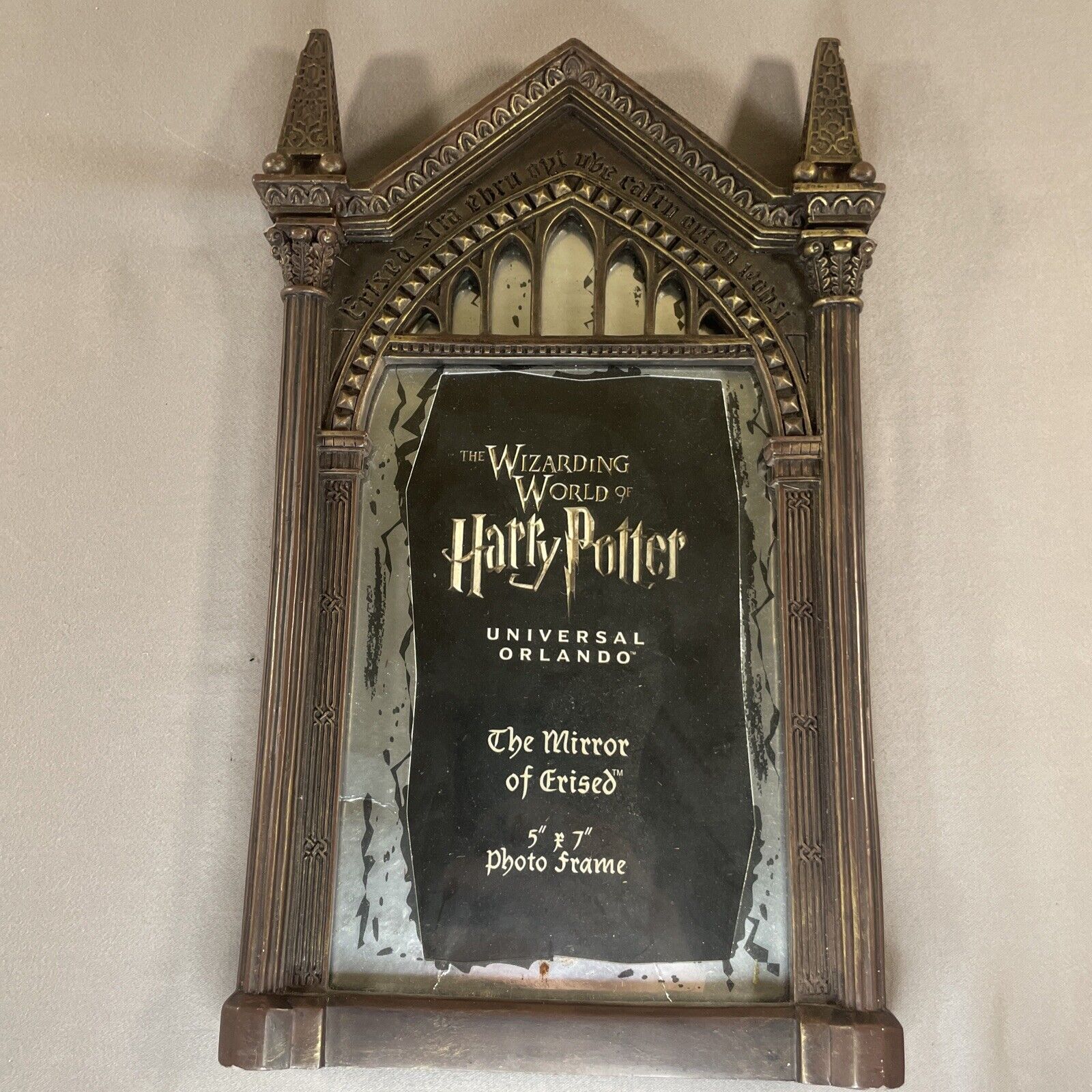 Wizarding World of Harry Potter Mirror of Erised 5\