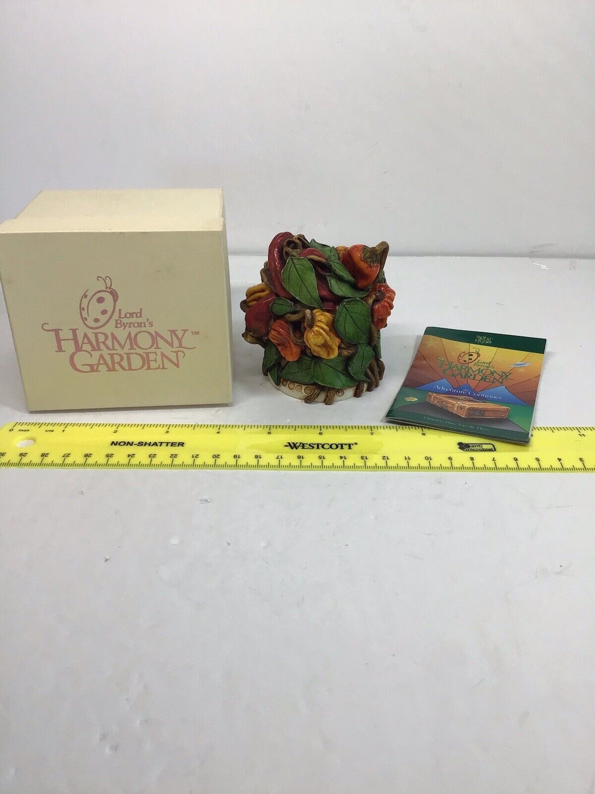 Vtg Lord Byron’s Harmony Kingdom HOT PEPPER 1999 Harmony Garden Trinket Box