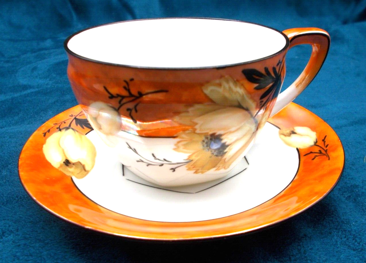 Beautiful Vintage Teacup and Saucer Set