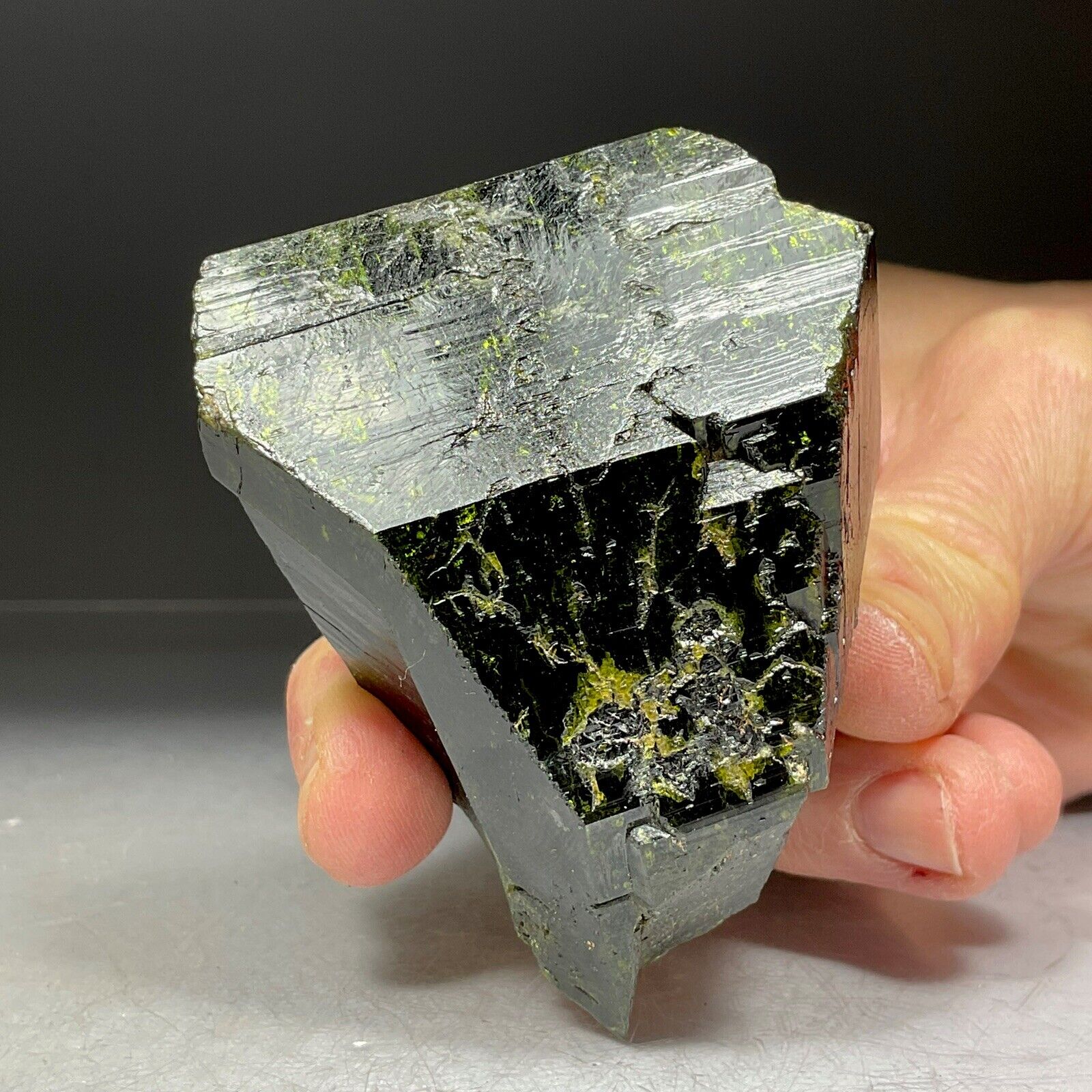 SS Rocks - Epidote Crystal (Canete Province, Lima, Peru) 207g