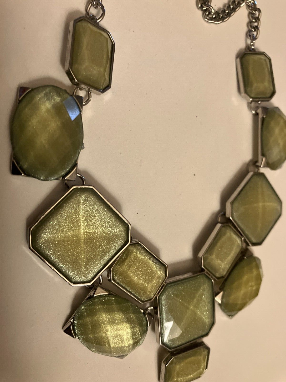 VINTAGE ESTATE  chunky signed ny green bead choker  necklace