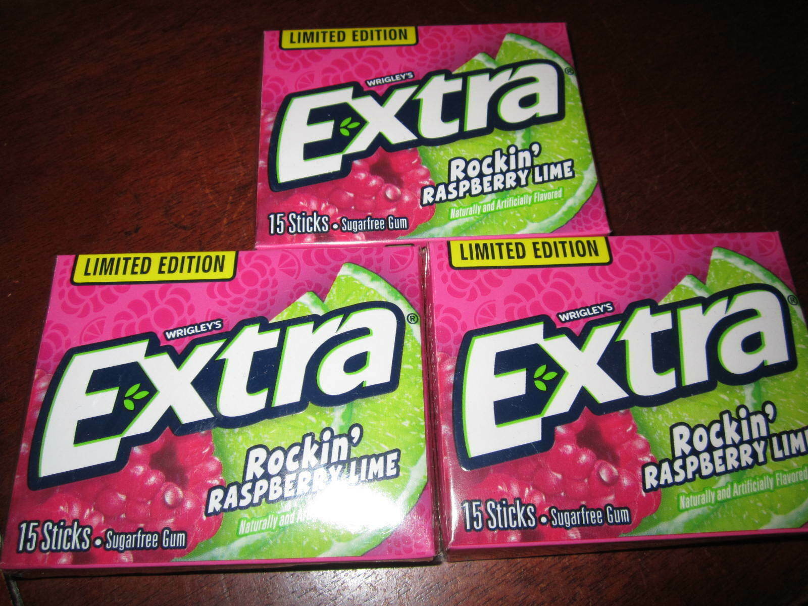 Extra Limited Edition Rockin Raspberry Lime Gum (3 Sealed Collector Packs)