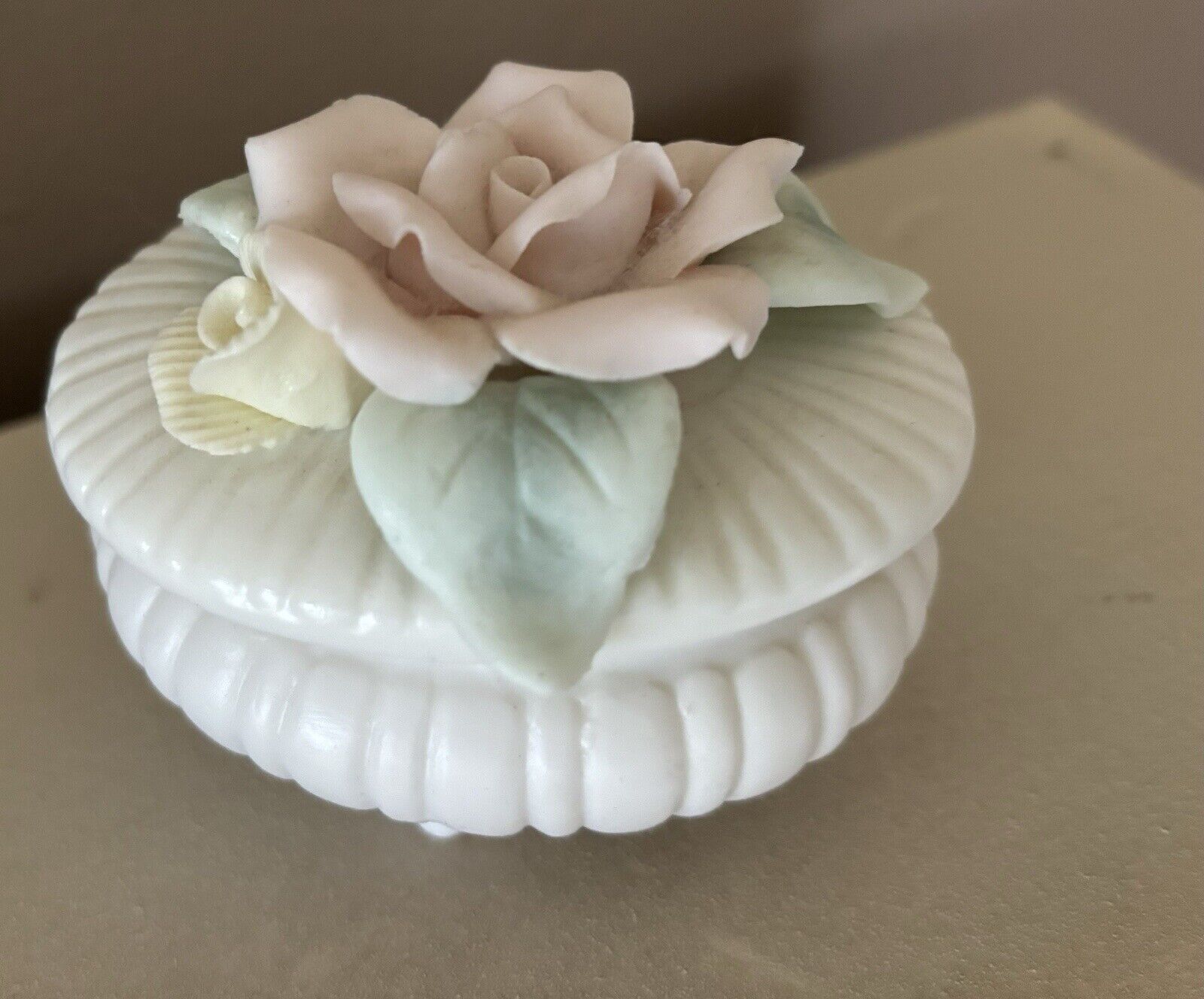 Vintage Bisque Porcelain Trinket Box Oval White w/ Pink Rose 3 little feet