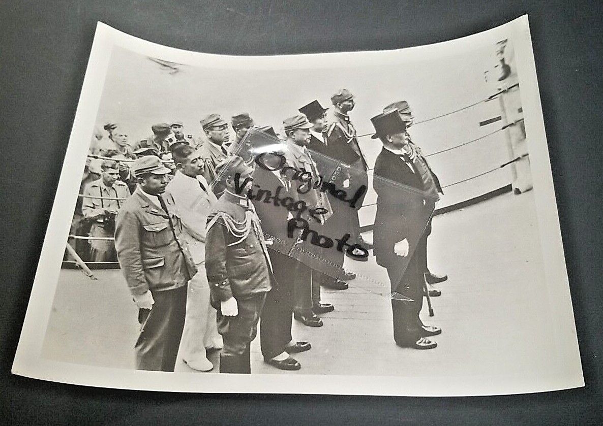 1945 Press Photo Japanese Surrender Ceremonies on the USS Missouri Tokyo Bay #3