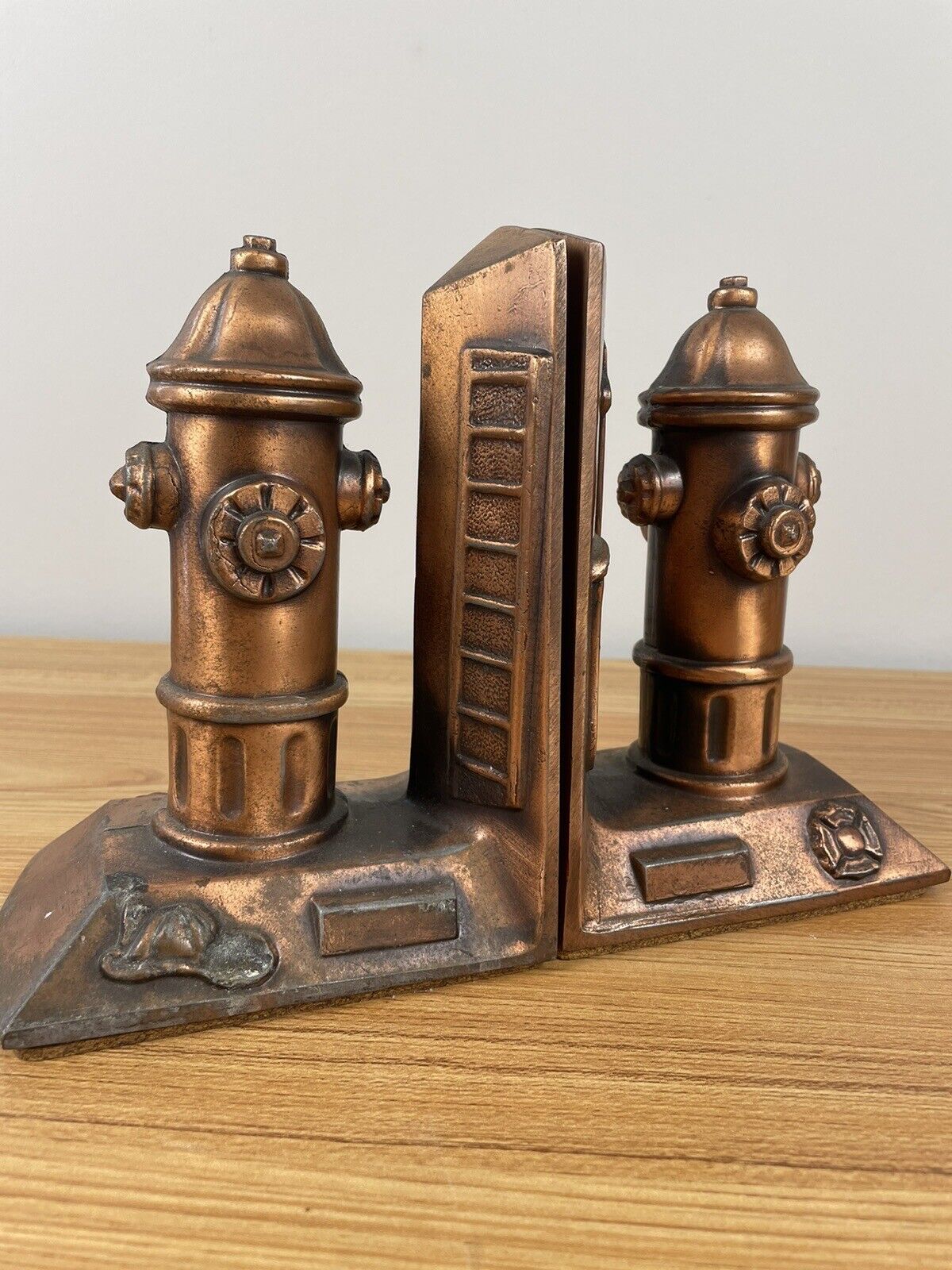 Pair Fire Hydrant Fireman Metal Bookends Copper Finish 7-1/4 inch Tall 3LB each