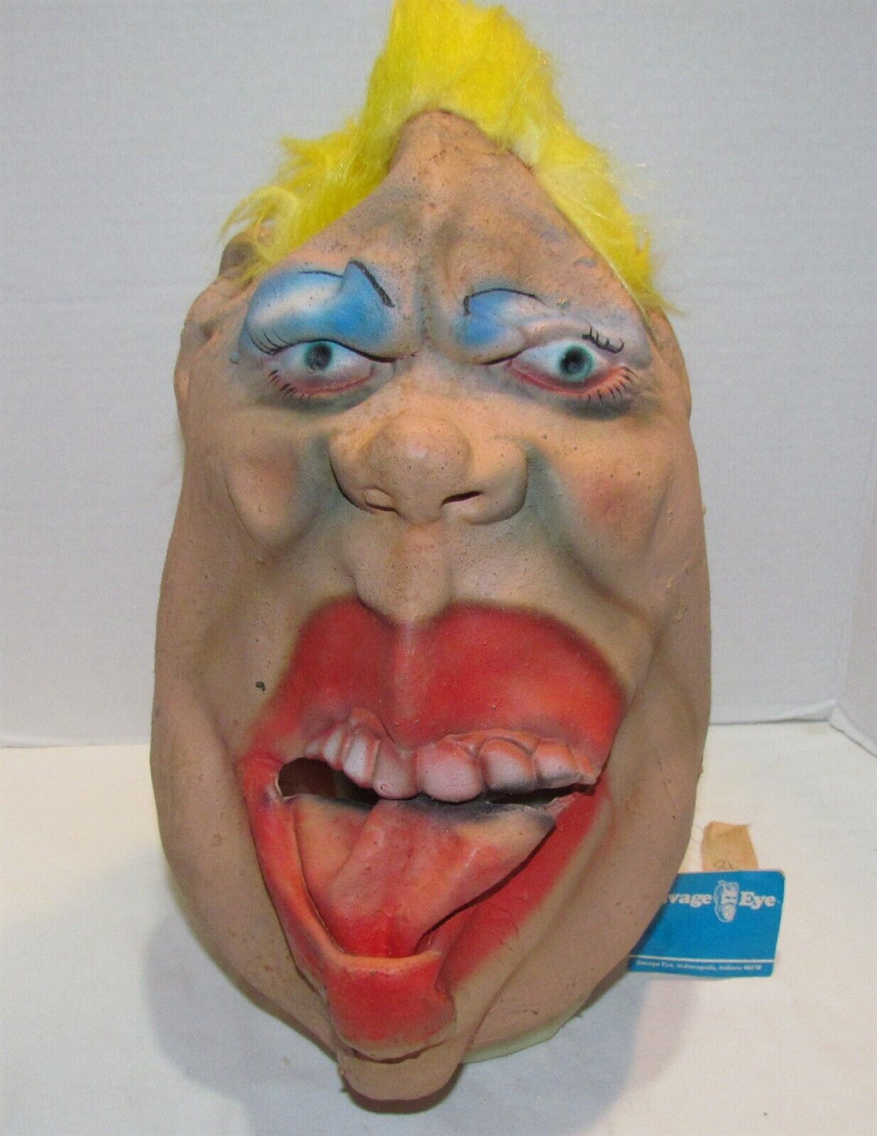 Savage Eye Halloween Mask Big Mouth Bertha with tag