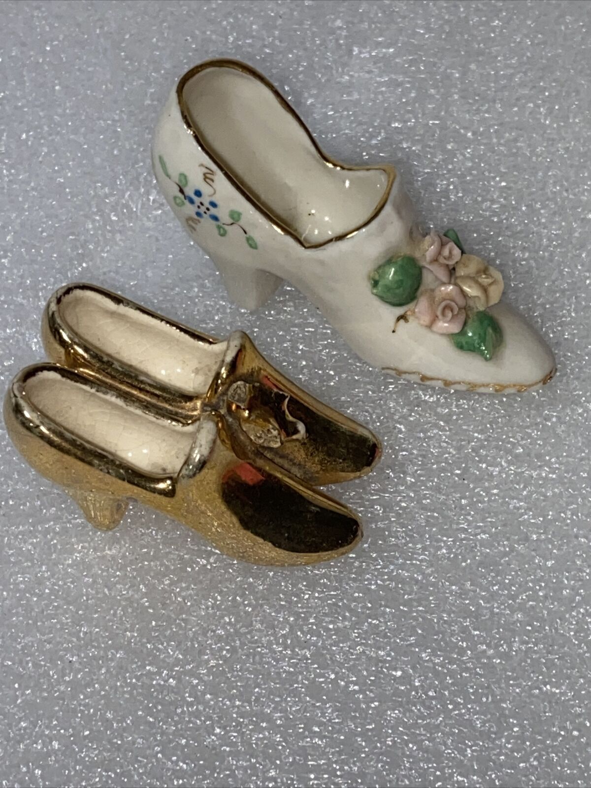 Vintage Victorian Style Miniature Gold Shoes And Rose Flower Shoe With Gold Tone