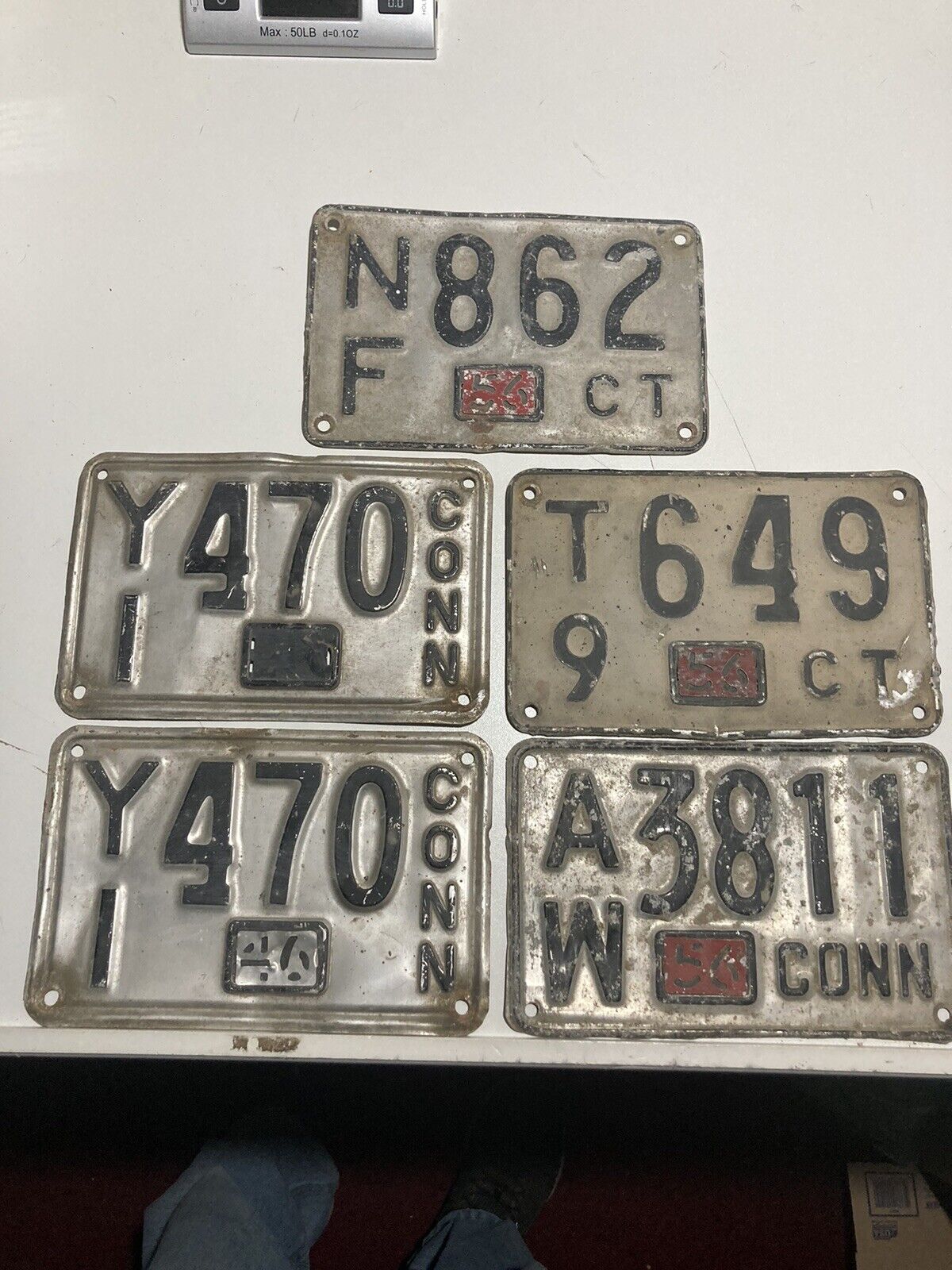 5 antique ct license plates