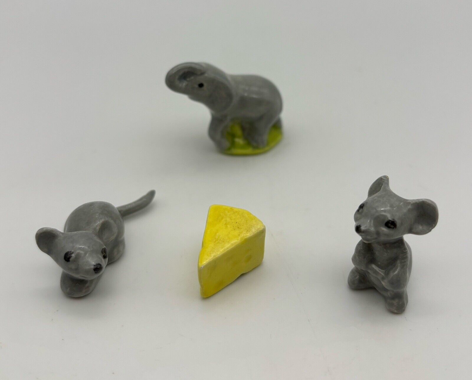 Miniature Vintage Ceramic Tiny Mouse Figurines With Cheese Elephant Dollhouse
