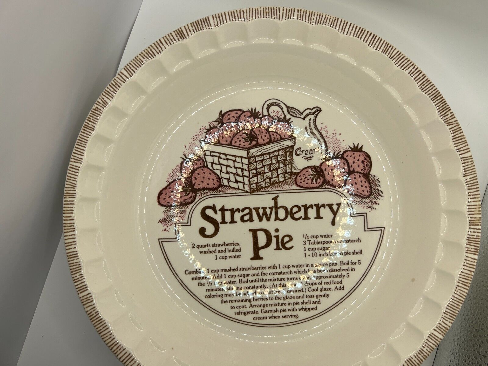 Vintage Royal China Country Harvest Strawberry Pie Baker Pie Plate with Recipe