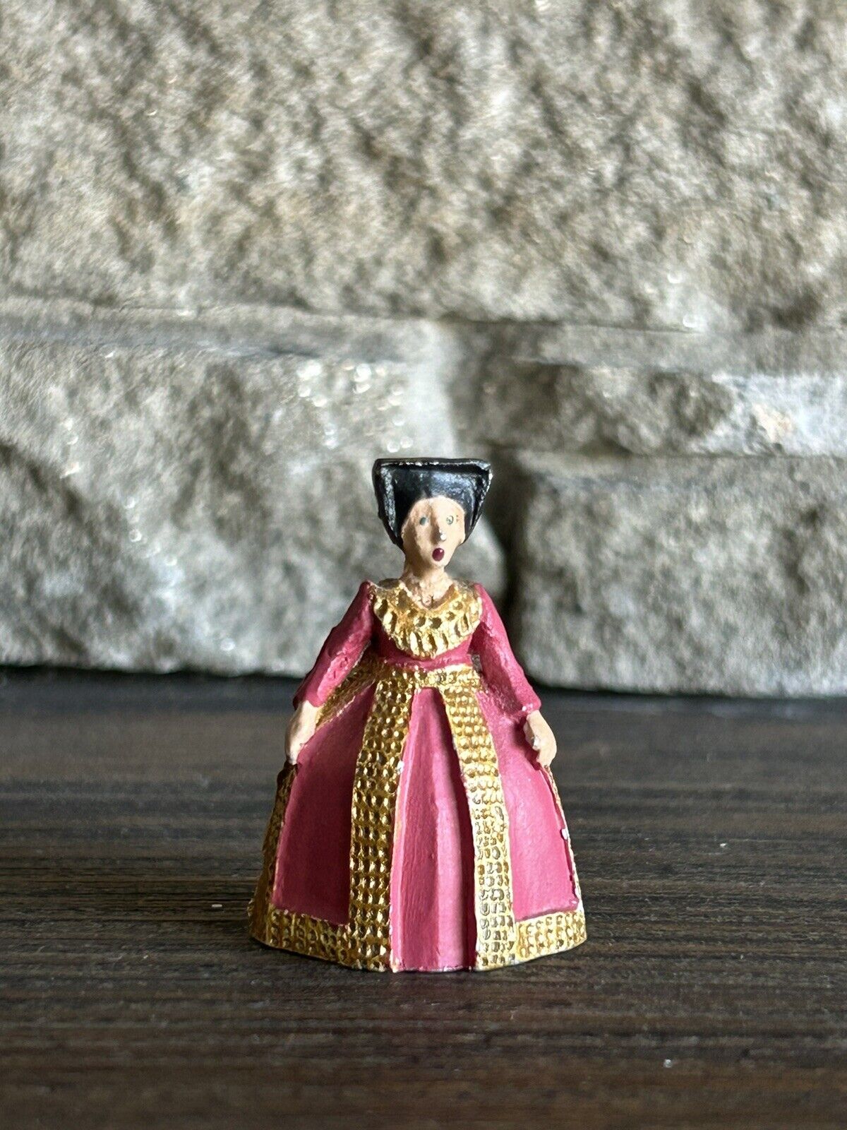 THIMBLE PEWTER WOODSETTON KING HENRY VIII 500TH ANNIVERSARY CATHERINE HOWARD