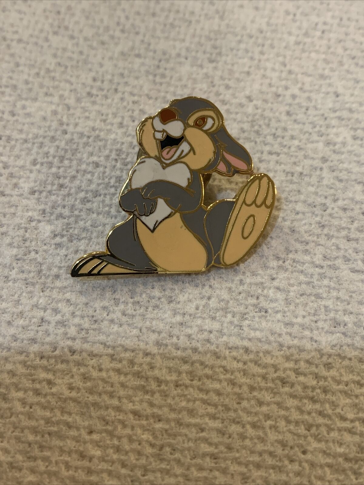 Thumper from Bambi RARE and Very Hard to Find - Disney Pin 931