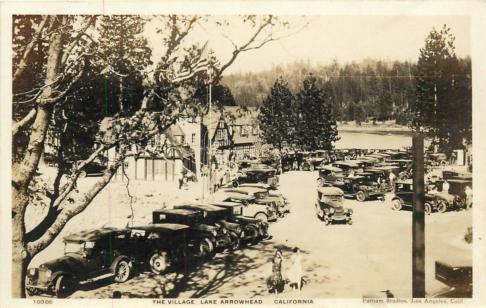 Postcard RPPC 1929 California Lake Arrowhead The Village autos CA24-3927