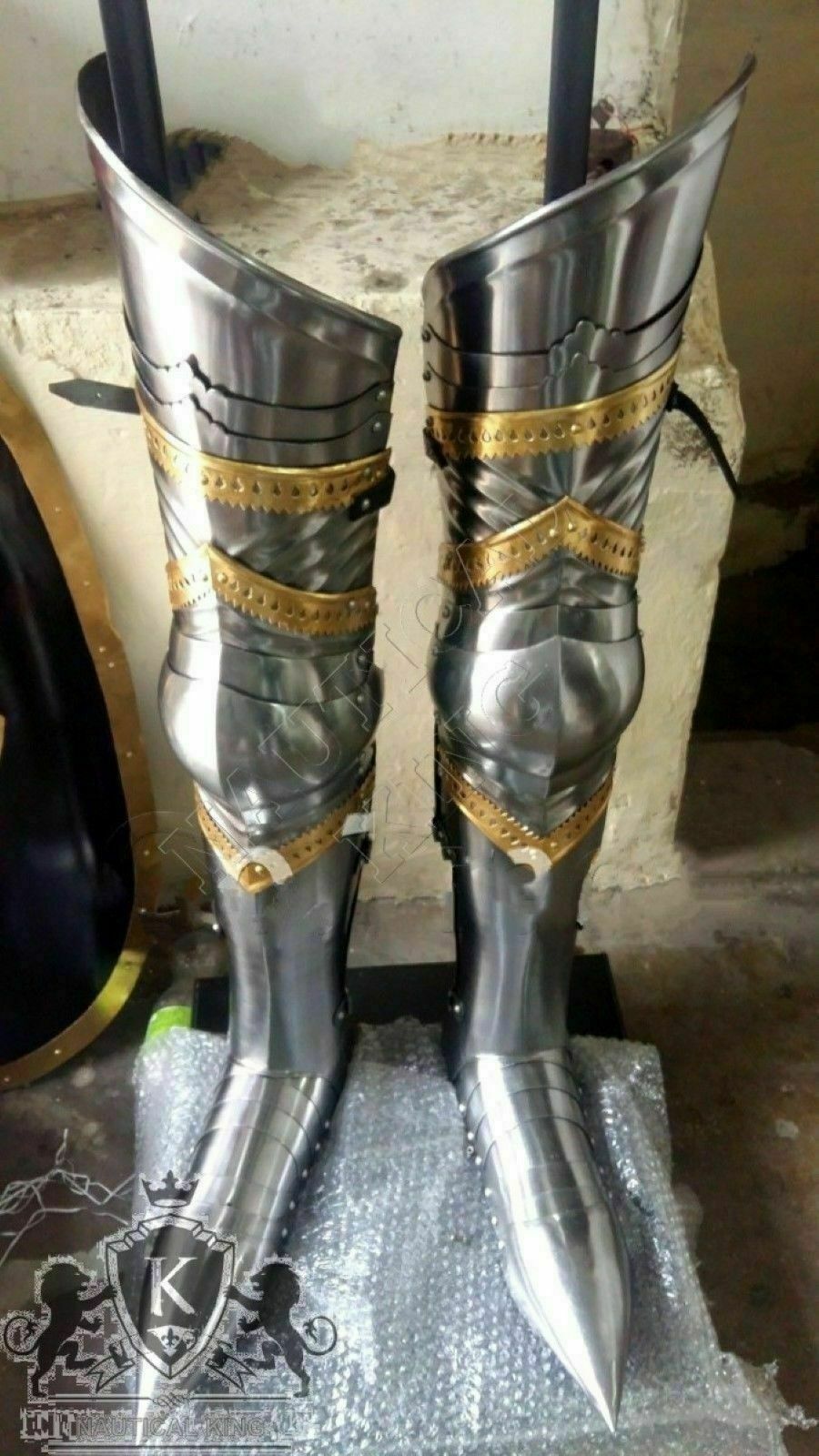 Antique Gothic Steel Plate Armour Leg Protection Medieval Leg Armor & Shoes Pair