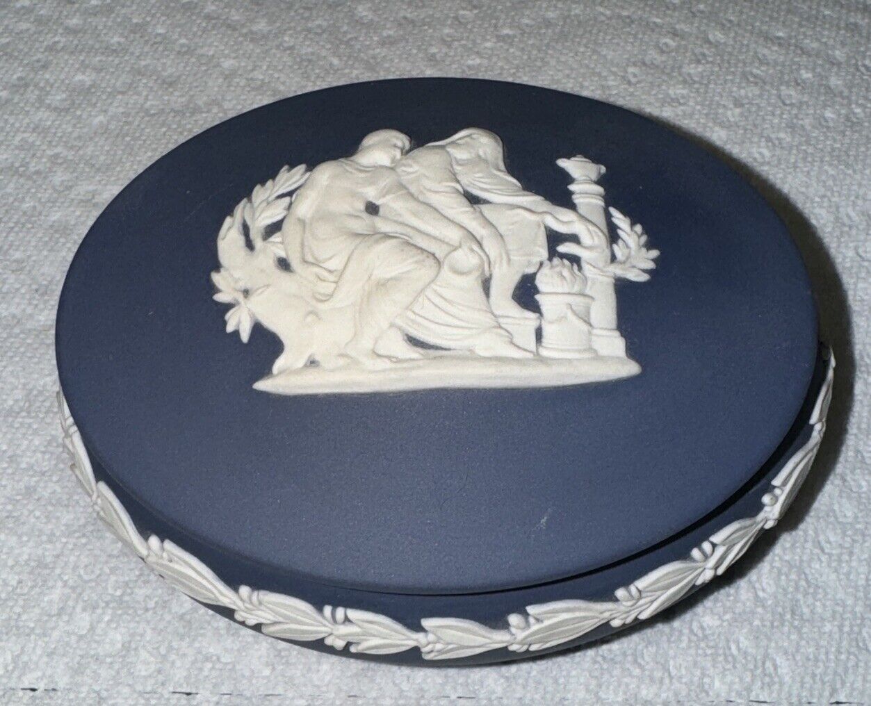 Wedgwood “Apollo”Cobalt Dark Blue Jasperware Trinket Box Oval For with Lid  4.5\