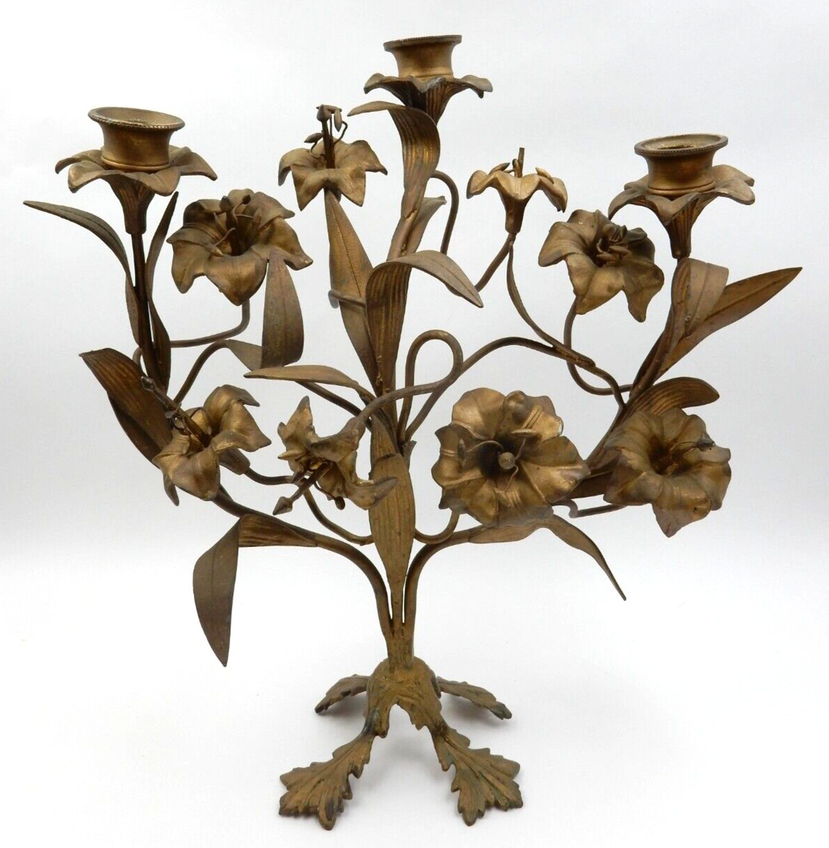 ANTIQUE FRENCH BRASS 19TH CENTURY LEAVES & FLOWERS CHURCH 3 LIGHT CANDLEABRA